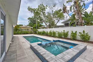 2647 Sydelle St, Sarasota, FL 34237 - Photo 36