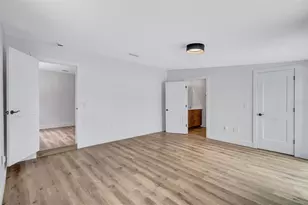 2647 Sydelle St, Sarasota, FL 34237 - Photo 22