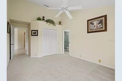 6643 Oakbrooke Circle, Bradenton, FL 34202 - Photo 10