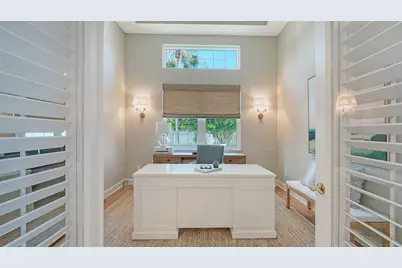 3563 Fair Oaks Lane, Longboat Key, FL 34228 - Photo 22