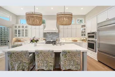 3563 Fair Oaks Lane, Longboat Key, FL 34228 - Photo 10