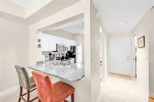 1044 Woodshire Ln, Naples, FL 34105 - Photo 12