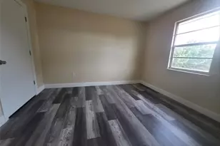 12091 Crossgate Ave, Port Charlotte, FL 33981 - Photo 8