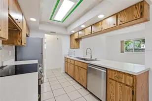 4536 Webber St, Sarasota, FL 34232 - Photo 10