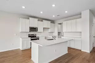 9443 Bella Mar Trl, Parrish, FL 34219 - Photo 6