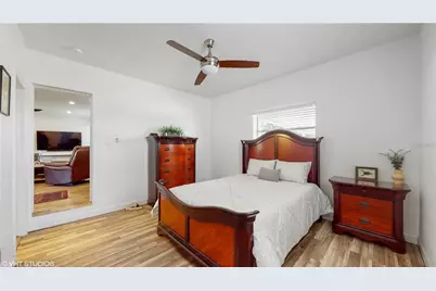 4512 26th Avenue S, Tampa, FL 33619 - Photo 16