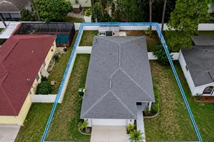 1065 Lewis Ave, Sarasota, FL 34237 - Photo 2