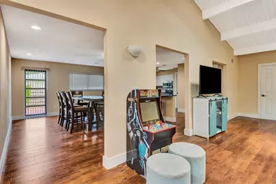 2315 Riverwood Pines Drive, Sarasota, FL 34231 - Photo 6
