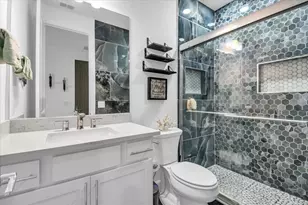 5609 Clearwater Ct, Lakewood Ranch, FL 34211 - Photo 54