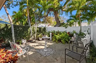 1387 Moonmist Dr, Sarasota, FL 34242 - Photo 42