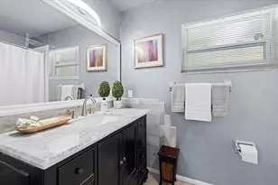4305 Chinaberry Circle, Bradenton, FL 34208 - Photo 6
