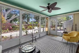 4305 Chinaberry Circle, Bradenton, FL 34208 - Photo 2
