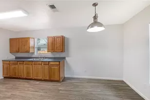 1216 34th St, Sarasota, FL 34234 - Photo 10