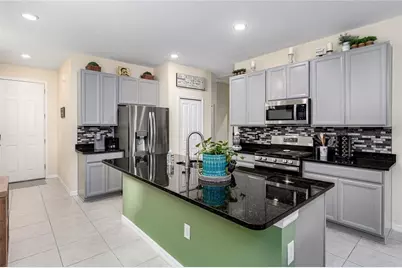 5714 Los Robles Court, Palmetto, FL 34221 - Photo 4