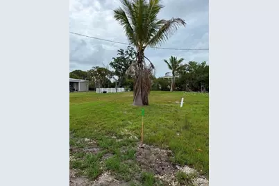 4519 106th Street W, Bradenton, FL 34210 - Photo 2