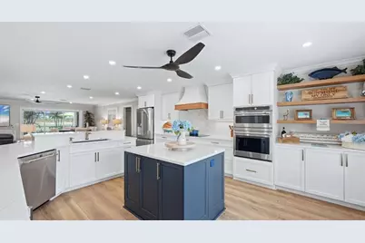 1929 Pebble Beach Court, Venice, FL 34293 - Photo 16