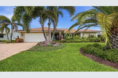 1929 Pebble Beach Court, Venice, FL 34293 - Photo 2