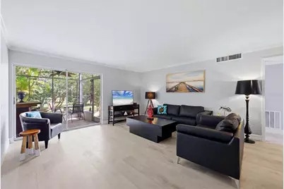 2223 Beneva Terrace #2222, Sarasota, FL 34232 - Photo 4