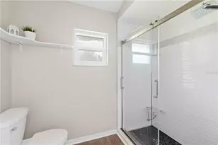 7795 Pine Trace, Sarasota, FL 34243 - Photo 22