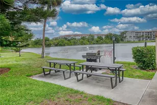 3658 Lake Bayshore Dr, Bradenton, FL 34205 - Photo 40