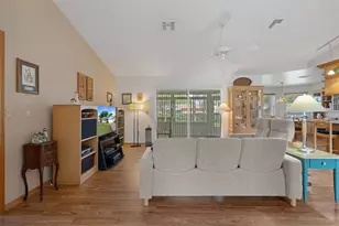 5035 Harbinger Rd, Spring Hill, FL 34608 - Photo 14