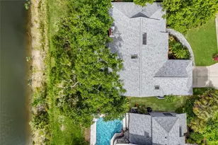 851 Faulkwood Ct, Sarasota, FL 34232 - Photo 44