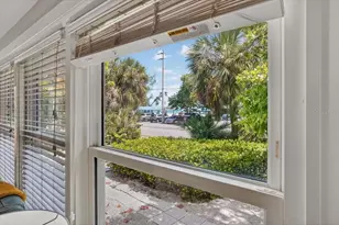 317 N Bay Blvd, Anna Maria, FL 34216 - Photo 10