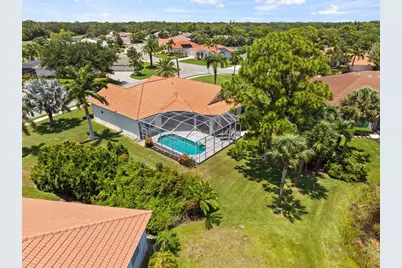 8753 Merion Avenue, Sarasota, FL 34238 - Photo 32
