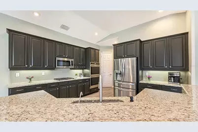7151 Wainscott Court, Sarasota, FL 34238 - Photo 30