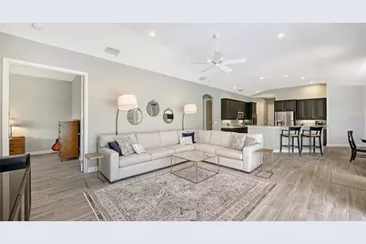 7151 Wainscott Court, Sarasota, FL 34238 - Photo 38