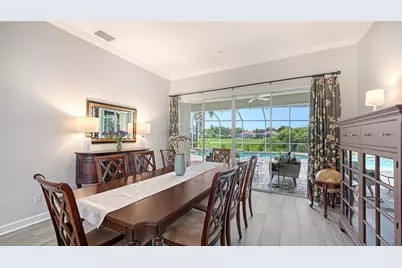 7151 Wainscott Court, Sarasota, FL 34238 - Photo 12