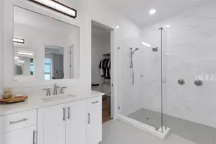 8023 Waterbend Trl, Sarasota, FL 34240 - Photo 34