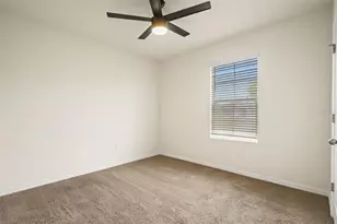 16443 Little Garden Dr, Wimauma, FL 33598 - Photo 22