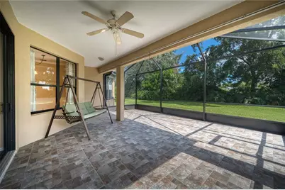 4252 Mackay Falls Terrace, Sarasota, FL 34243 - Photo 14