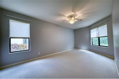 4252 Mackay Falls Terrace, Sarasota, FL 34243 - Photo 18