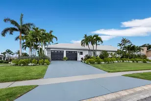 206 Four Knot Ln, Osprey, FL 34229 - Photo 2