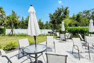 3092 Via Sienna Cir, Sarasota, FL 34243 - Photo 54