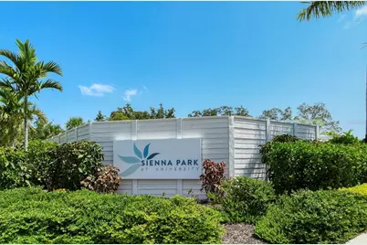 3092 Via Sienna Circle, Sarasota, FL 34243 - Photo 44