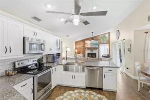 1703 76th St W, Bradenton, FL 34209 - Photo 10