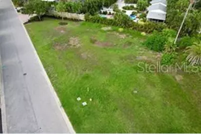 521 Neptune Avenue, Longboat Key, FL 34228 - Photo 1