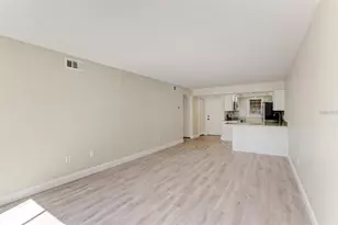 129 Tyler Dr, Sarasota, FL 34236 - Photo 8