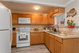 14 Lafayette St, Bradenton, FL 34208 - Photo 10