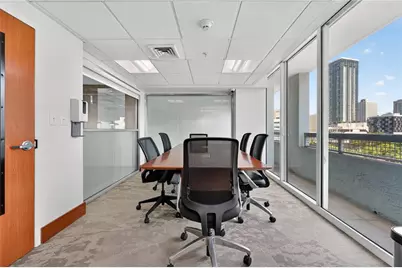 31 SE 5th Street #203, Miami, FL 33131 - Photo 58