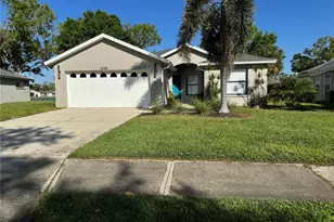 3709 62nd Ave E, Bradenton, FL 34203 - Photo 2