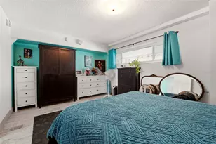 33 S Gulfstream Ave, Sarasota, FL 34236 - Photo 14
