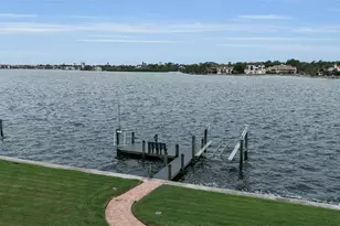 1541 Caribbean Dr, Sarasota, FL 34231 - Photo 12