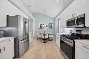 7916 Hampton Ct, University Park, FL 34201 - Photo 14