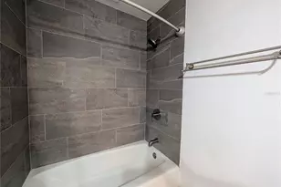 4031 Iola Dr, Sarasota, FL 34231 - Photo 10