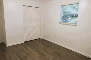 4031 Iola Dr, Sarasota, FL 34231 - Photo 18