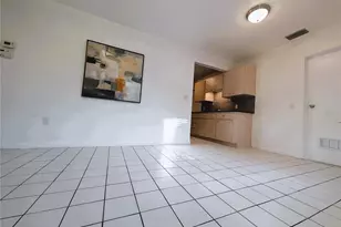 4031 Iola Dr, Sarasota, FL 34231 - Photo 8
